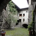 Casa Visnenza
